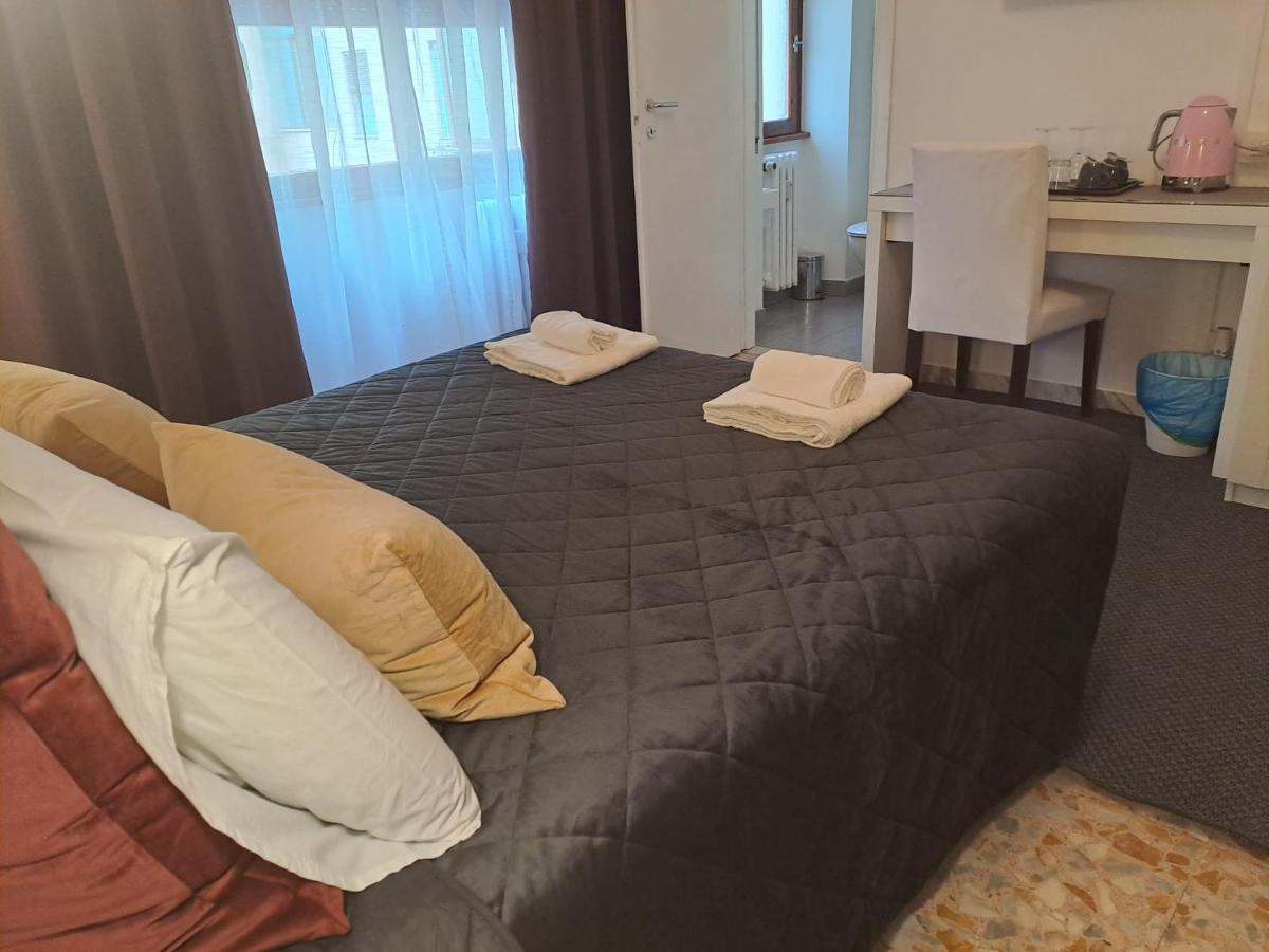 In Roma Life Otel Dış mekan fotoğraf